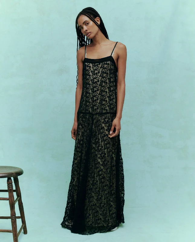 The Grace Dress. -- Black